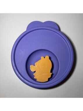 Tupperware Microwaveable bowl Winnie The Pooh Vented Soup 16 oz Vintage LID ONLY